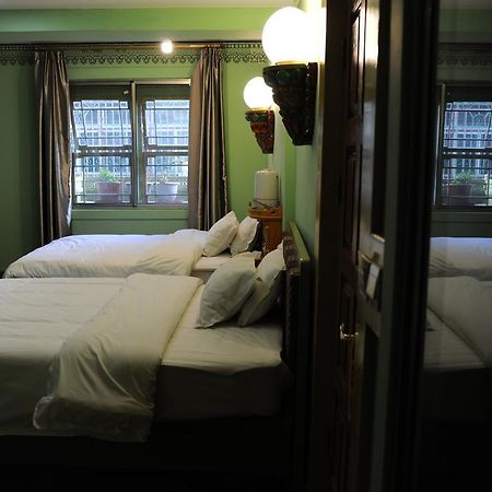 Tashitakge Hotel Lhasa Zewnętrze zdjęcie
