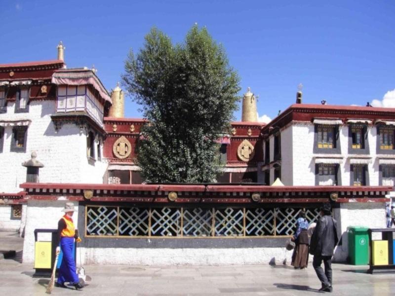 Tashitakge Hotel Lhasa Zewnętrze zdjęcie