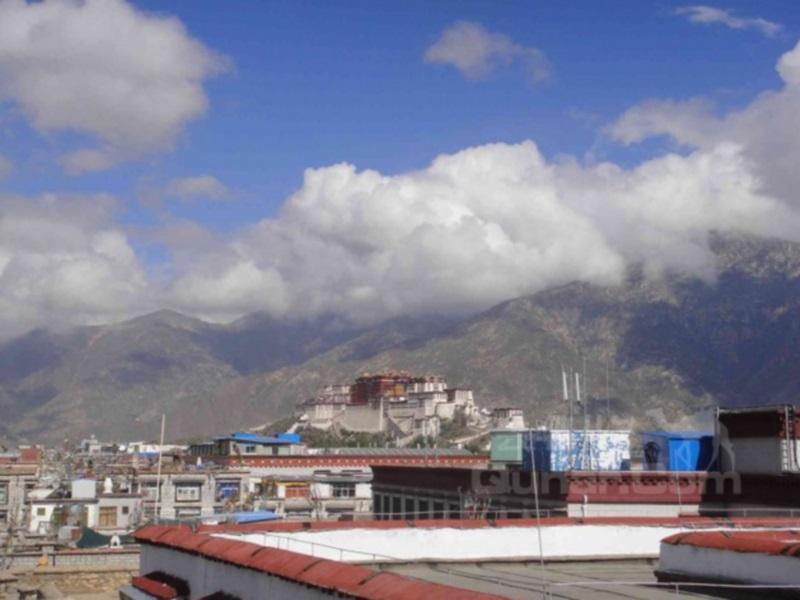 Tashitakge Hotel Lhasa Zewnętrze zdjęcie