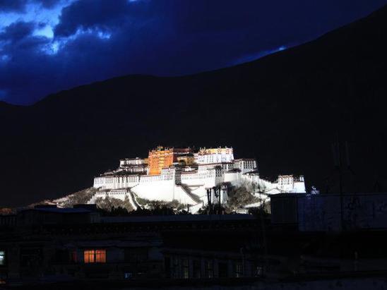 Tashitakge Hotel Lhasa Zewnętrze zdjęcie