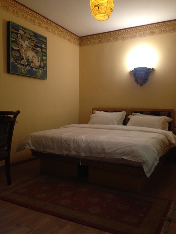Tashitakge Hotel Lhasa Zewnętrze zdjęcie